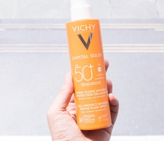 Xịt Chống Nắng Vichy Capital Soleil Cell Protect Water Fluid Spray SPF50+