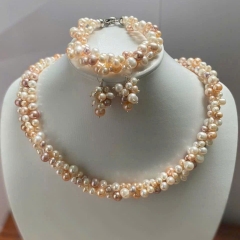 Bộ Ngọc Trai Tứ Quý