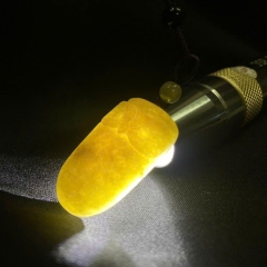 Cú Bạch Ngọc Và Hoàng Ngọc