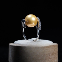 Bộ Trang Sức Ngọc Trai Vàng