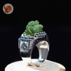 NHẪN CÓC – NHẪN CỤ KHIẾT BẰNG NGỌC PHỈ THÚY GẮN BẠC