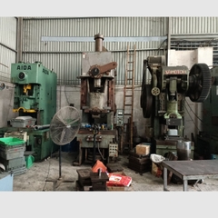 Máy đột dập 3