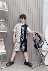 Bộ bé trai cotton in hình LOUIS VUITON (26-42kg)