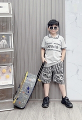 Bộ thun cotton cổ trụ in Chrition Dior size cho bé từ 42-60Kg