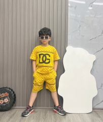 Bộ bé trai cotton in hình DG quần sọc (13-26kg)