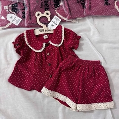 BỘ XÔ MUSLIN HOA NHÍ ĐỎ BÉ GÁI SẴN