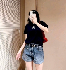 SÉT 2 ÁO PHÔNG CỘC TAY NỮ THÊU TH TOM.MY TRẮNG ĐEN NEW SẴN