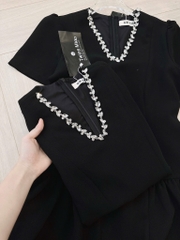VÁY CỔ V KHÂU ĐÁ CỔ XOÈ NHẸ NỮ SẴN
