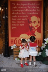 SET HOÀ HÌNH RỰC RỠ ĐỎ TRẮNG BÉ TRAI BÉ GÁI