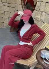 SET BỘ BAD ÁO KHOÁC ĐỎ QUẦN BO NỮ THU ĐÔNG