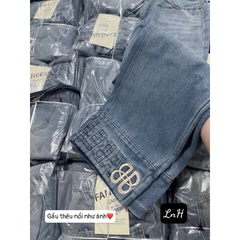 QUẦN BÒ NỮ SUÔNG THÊU GẤU NỔI CHỮ BB