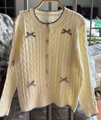 ÁO LEN CARDIGAN MÀU KEM ĐÍNH NƠ NỮ THU ĐÔNG
