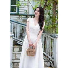 VÁY TRẮNG CỔ V CÚC BỌC DÚM EO NỮ SẴN(XẢ 119k)
