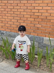 SET BỘ ÁO TRẮNG QUẦN KẺ ĐEN CARO BÉ TRAI