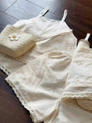 SET BỘ 2 DÂY THÊU HOA BÉ GÁI SẴN
