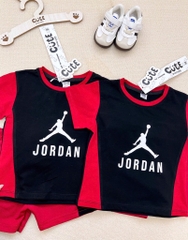 BỘ THỂ THAO JORDAN ĐEN PHỐI ĐỎ CHO BÉ TRAI(SALE 59k)