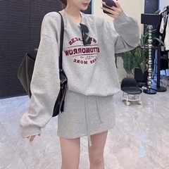 SET CHÂN VÁY UMI XÁM KÈM KHĂN ĐỎ NỮ THU ĐÔNG SẴN