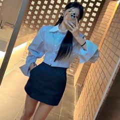 ÁO SƠ MI KẺ XANH PHỐI LI EO ĐỆM VAI NỮ SẴN