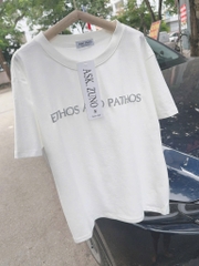 ÁO PHÔNG TRẮNG CHỮ ETHOS AND PATHOS NỮ