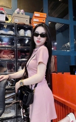 VÁY POLO UMI HỒNG PASTEL NỮ SẴN( xả 105k )
