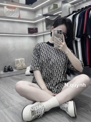 ÁO THUN L.V CỔ TRÒN TAY NGẮN SIÊU SANG NỮ SẴN (XẢ 75k)