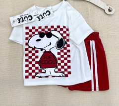 SET BỘ COTTON SNOPY JOE COOL MIX QUẦN SỌC THỂ THAO ĐỎ ĐÔ CHO BÉ TRAI SẴN