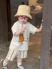 SET CỘC ÁO IN HỔ QUẦN SỌC KẺ BÉ TRAI(SALE 65k)