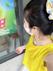 SET ÁO VÀNG QUẦN KẺ KÈM CHUN TÓC NỮ SẴN(SALE 120k)
