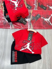 SET BỘ ÁO ĐỎ JORDAN QUẦN ĐÙI BÉ TRAI SẴN(XẢ 50k)
