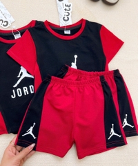 BỘ THỂ THAO JORDAN ĐEN PHỐI ĐỎ CHO BÉ TRAI(SALE 59k)
