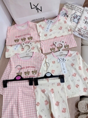 SET 2 BỘ GẤU CARO DÀI BÉ GÁI SẴN