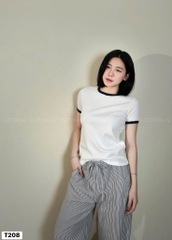 SET 2 ÁO ZIP VIỀN TRẮNG ĐEN NỮ SẴN