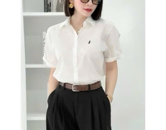 ÁO SƠ MI TRẮNG THÊU THỎ NỮ SẴN