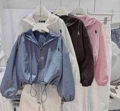 ÁO GIÓ THÊU NGỰA 2 LỚP LIỀN MŨ NỮ