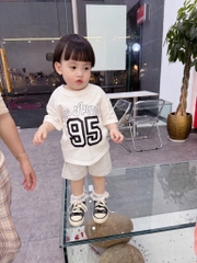 SET 2 ÁO SỐ 80 95 BÉ GÁI SẴN (SALE 40k)