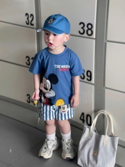 SET MICKEY XANH QUẦN KẺ KÈM MŨ BÉ TRAI SẴN(SALE 69k)