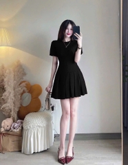 VÁY ĐEN CHÂN XOÈ XẾP LY NỮ