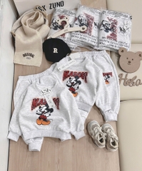 BỘ DÀI NỈ HAI DA MICKEY XÁM BÉ GÁI