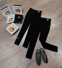 QUẦN LEGGING HỘP MÈO NÂU NỮ