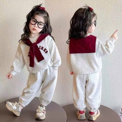SET DÀI THỂ THAO HAI DA KÈM KHĂN BÉ GÁI