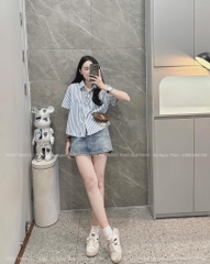 ÁO SƠ MI KẺ XANH CỘC TAY THÊU LOGO NỮ (KH ĐẶT SLL)