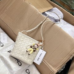 TÚI XÁCH - TÚI CHIO'2ND DÂY TẾT QUAI ĐAN MÀU KEM SỮA