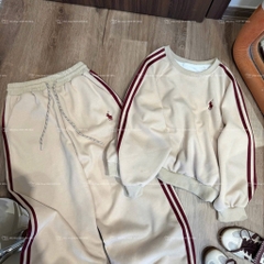 SET NỈ HAI DA KẺ ĐỎ THÊU NGỰA NỮ THU ĐÔNG