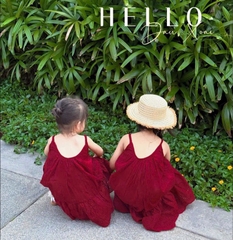 SET VÁY ĐỎ MẸ BÉ ĐI BIỂN