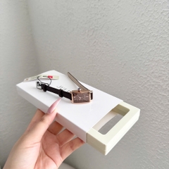 PHỤ KIỆN - ĐỒNG HỒ MẶT VUÔNG TONE NÂU ĐẬM