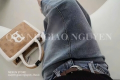 CHÂN VÁY JEAN NỮ WHOAU XẺ SAU DÁNG DÀI SẴN(SALE 149k)