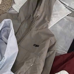 ÁO GIÓ LOGO MIU 4 MÀU NỮ THU ĐÔNG
