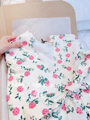 VÁY HOA CHẠY DÂY CỔ V 2 LỚP SẴN