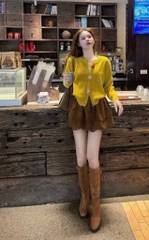 ÁO LEN 2 MÀU VÀNG TRẮNG CÚC TIM DÀI TAY NỮ