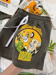 SÉT SƯ TỬ ROAR COVER DISNEY MIX QUẦN SHORT RÊU BÉ TRAI